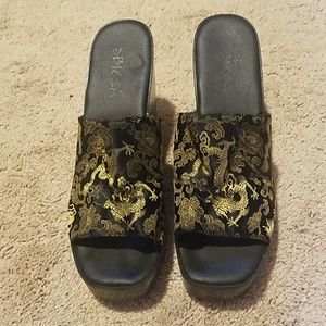 Sbicca Shoes - Funky Sbicca Platform Slides with Dragon Motif Sbicca Shoes - Funky Sbicca Platform Slides with Dragon Motif